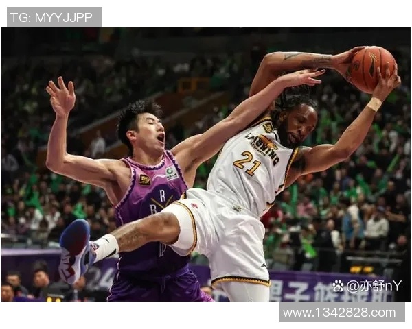 刘晓宇的成长之路:从篮球新星到职业球员的奋斗历程与心路历程